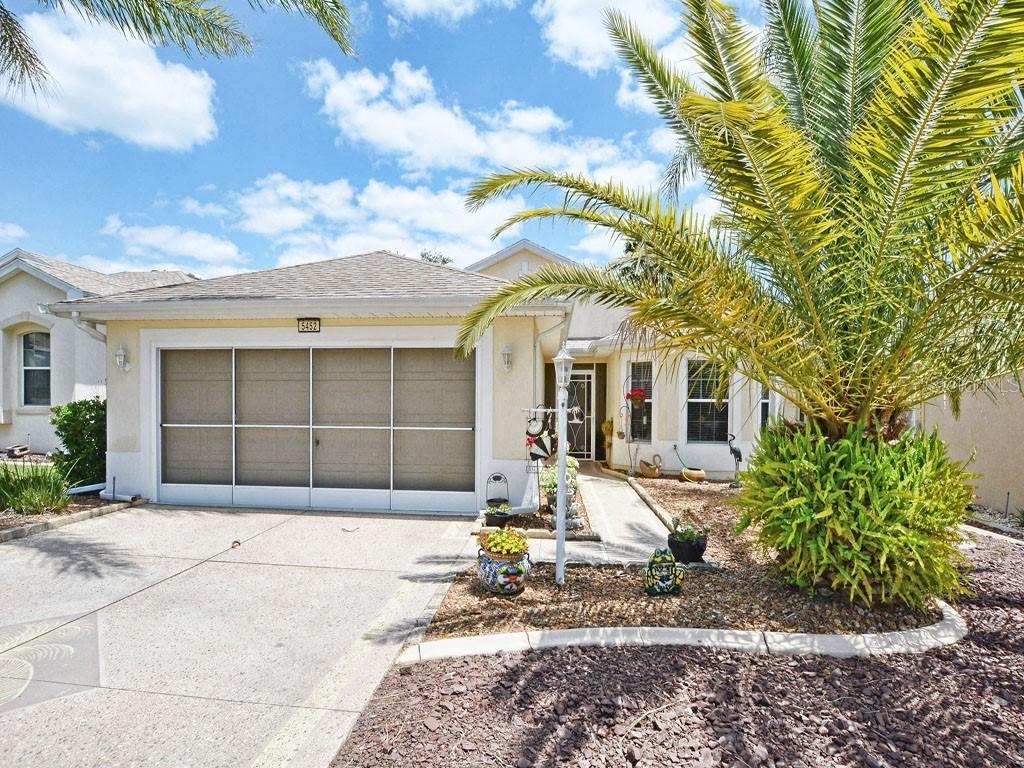5452 Sea Leopard St., Tavares, FL 32778