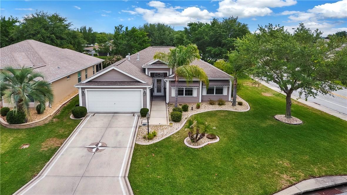 537 Thistledown Way, The Villages, FL 32162