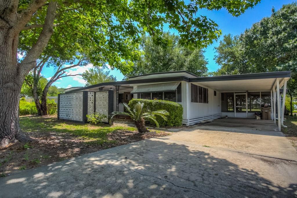 14748 Mandarin St., Tavares, FL 32778