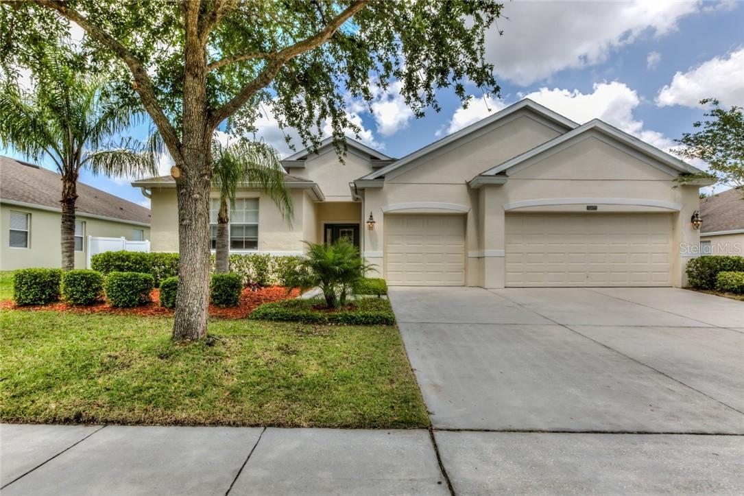 5271 Rishley Run Way, Mount Dora, FL 32757