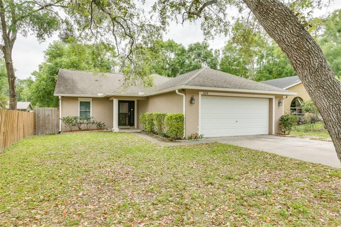 31228 Shinnecock Hills Ave., Sorrento, FL 32776