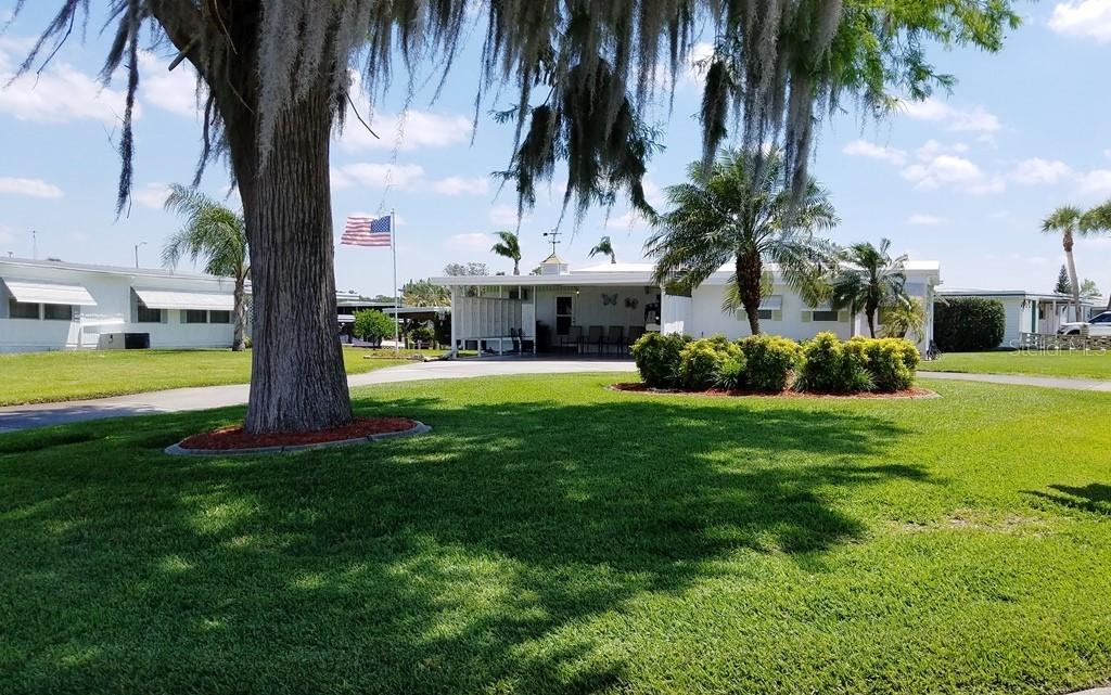 2519 Vindale Rd., Tavares, FL 32778