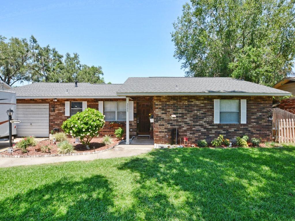 3595 Cactus Ln., Mount Dora, FL 32757