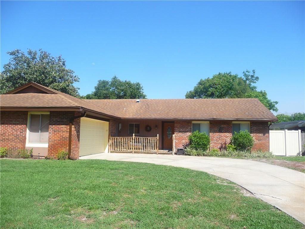 1027 Forest Cir., Winter Springs, FL 32708