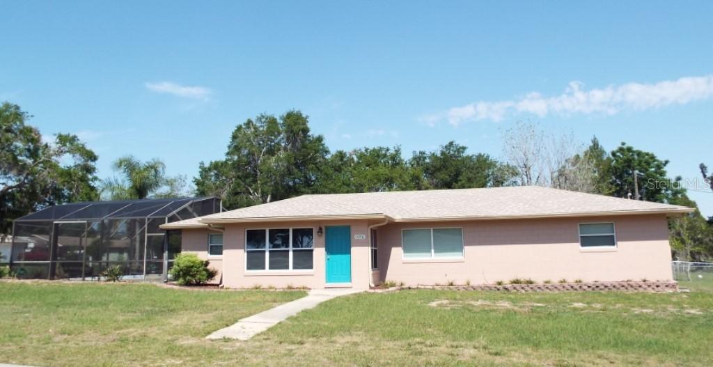 1056 S Illinois Ave., Groveland, FL 34736