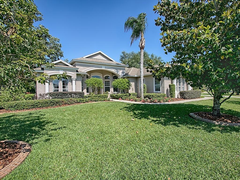 34516 Parkview Ave., Eustis, FL 32736