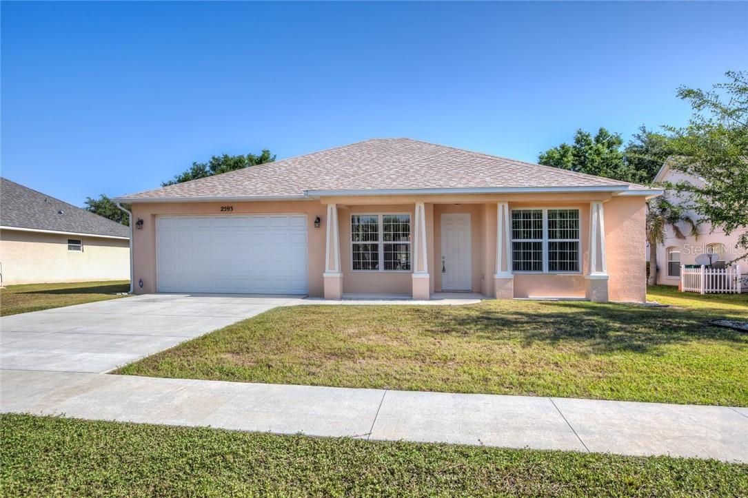 2593 W Moonlight Ln., Eustis, FL 32726