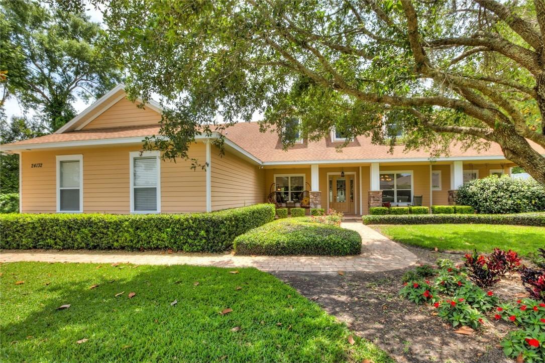 24132 Plymouth Hollow Cir., Sorrento, FL 32776