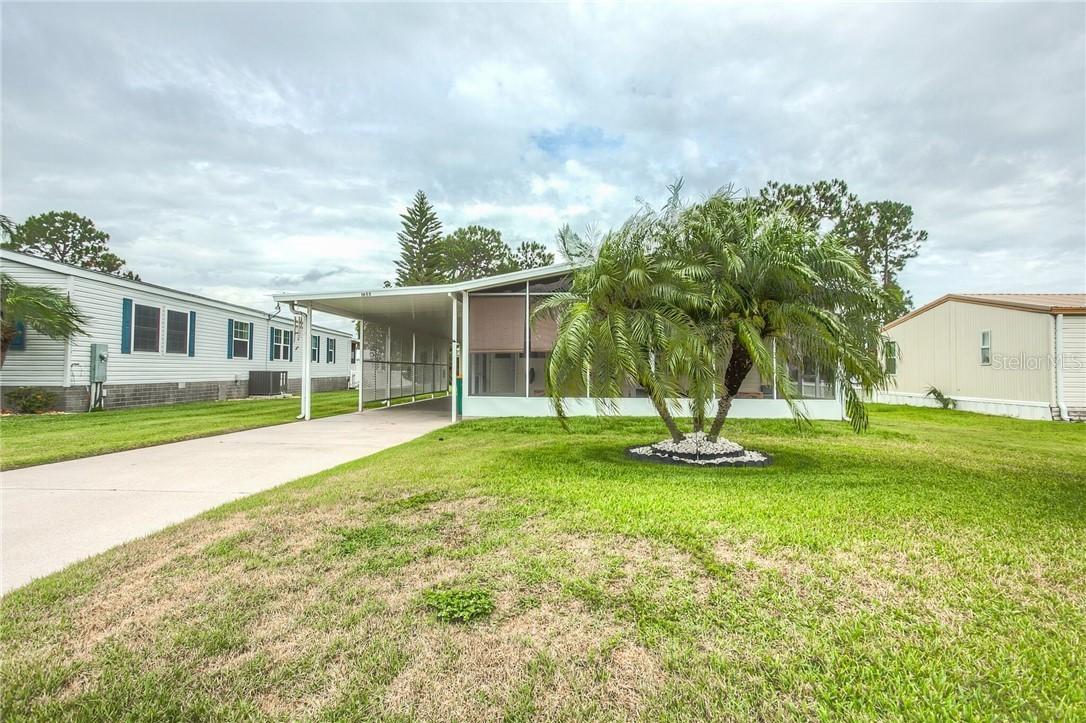 1655 Elkhart Cir., Tavares, FL 32778