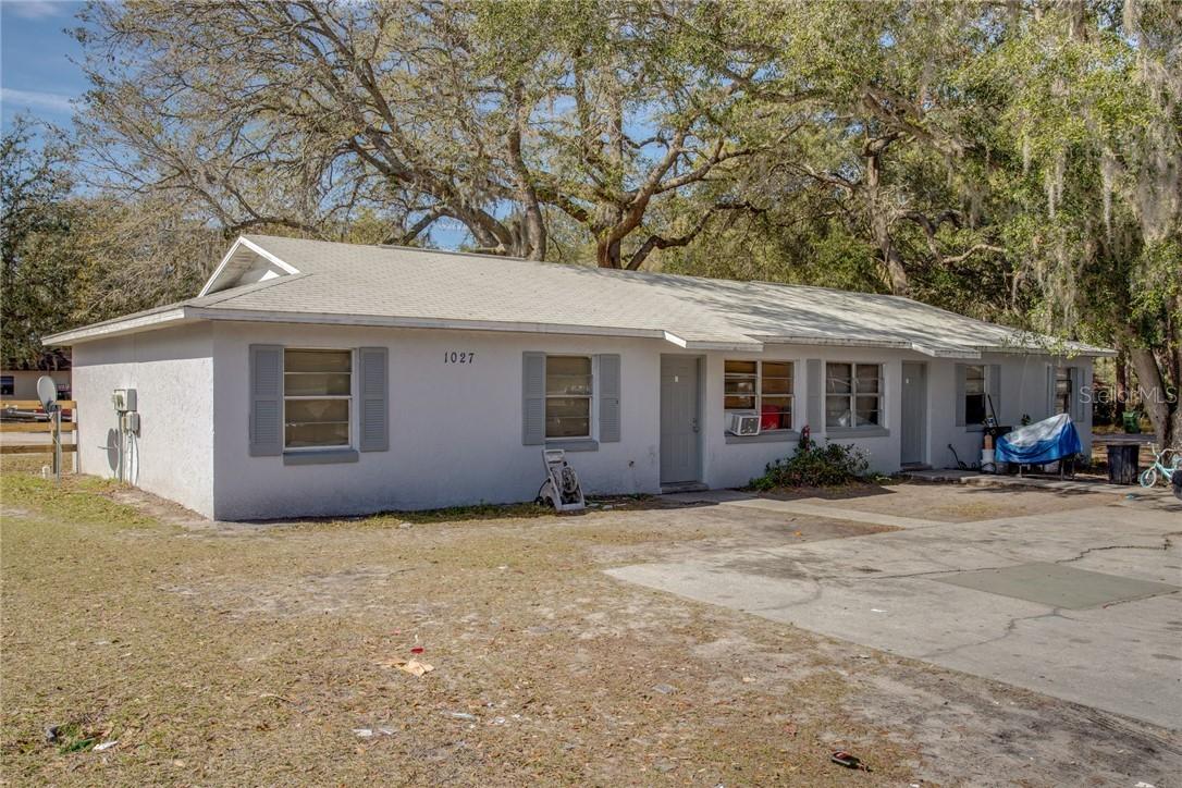 1027 Birchwood Ct., Leesburg, FL 34748