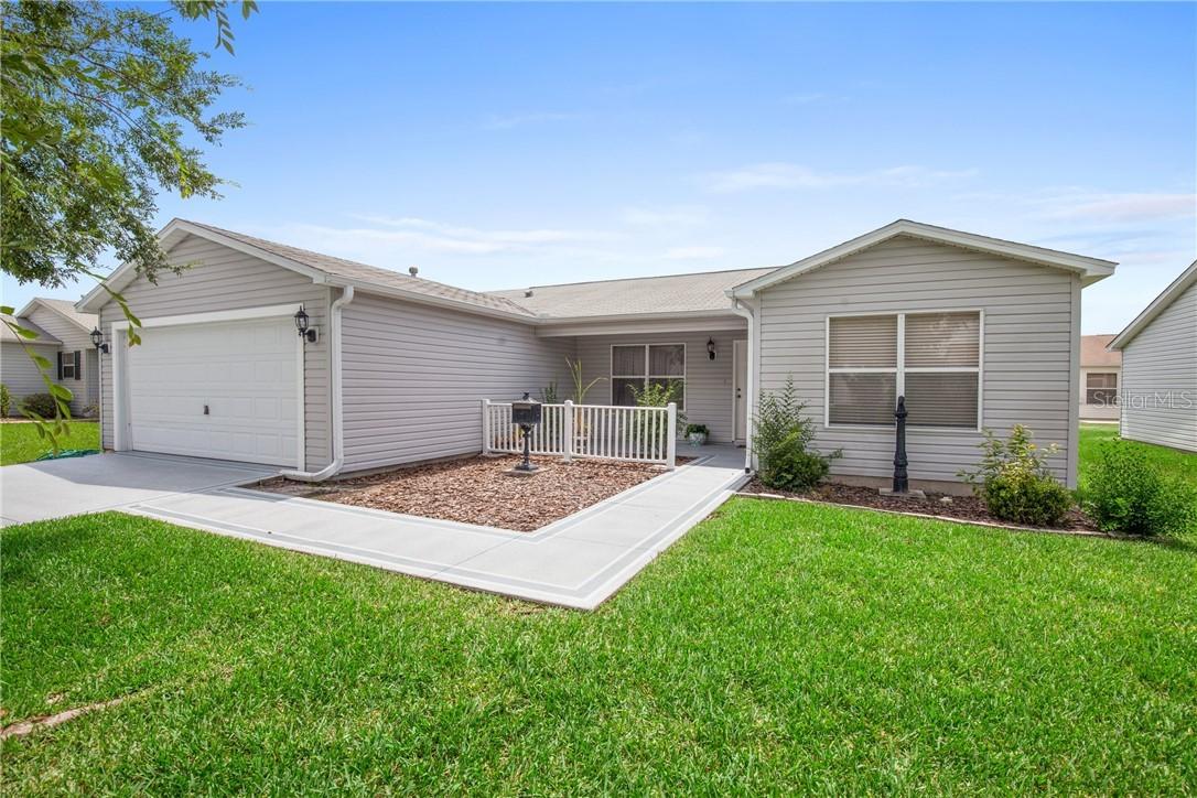 724 Artesia Ave., The Villages, FL 32162