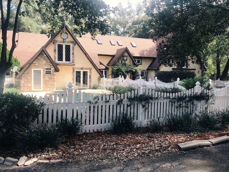 2501 Lake Griffin Rd., Lady Lake, FL 32159