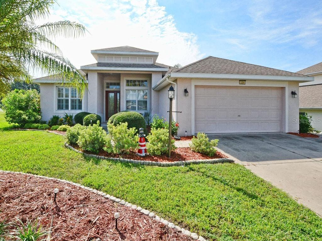 3204 Antigua Bay Ln., Tavares, FL 32778