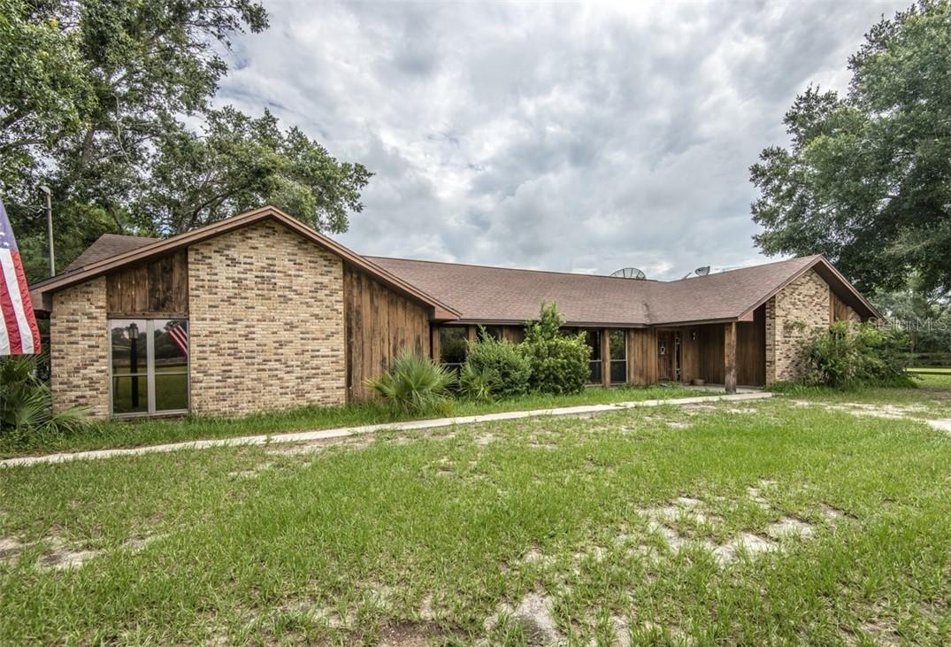 27225 County Road 44a, Eustis, FL 32736