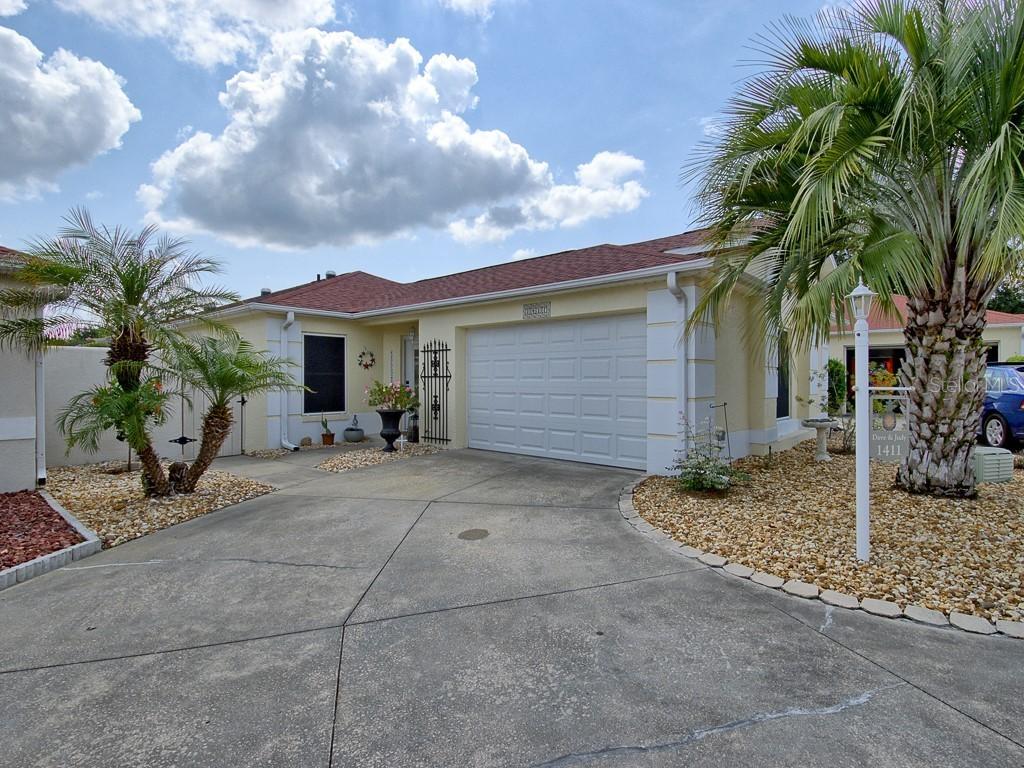 1411 Almanza Dr., The Villages, FL 32159