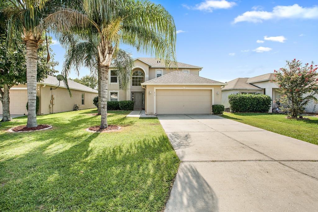 275 Curtis Ave., Groveland, FL 34736