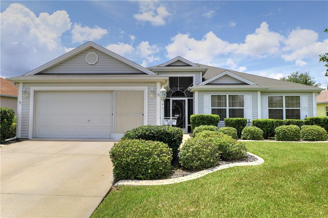 1242 Camero Dr., The Villages, FL 32159