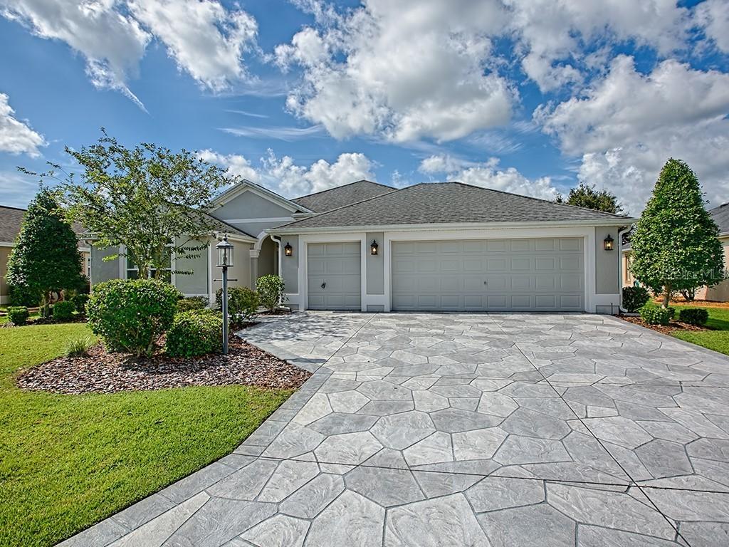 1659 Pennecamp Dr., The Villages, FL 32162