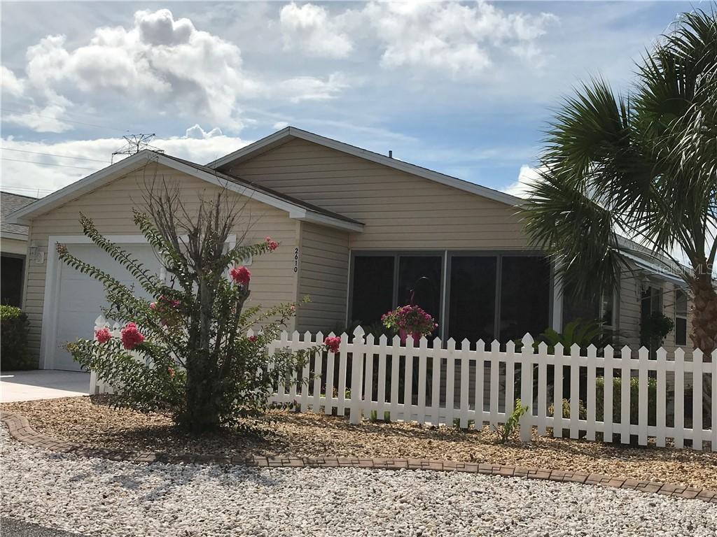 2610 Moncayo Ave., The Villages, FL 32162