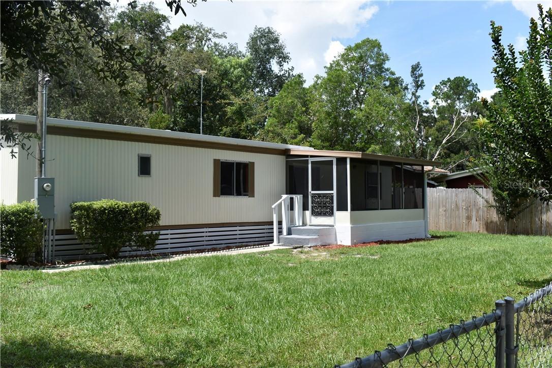 19830 Magnolia Rd., Altoona, FL 32702