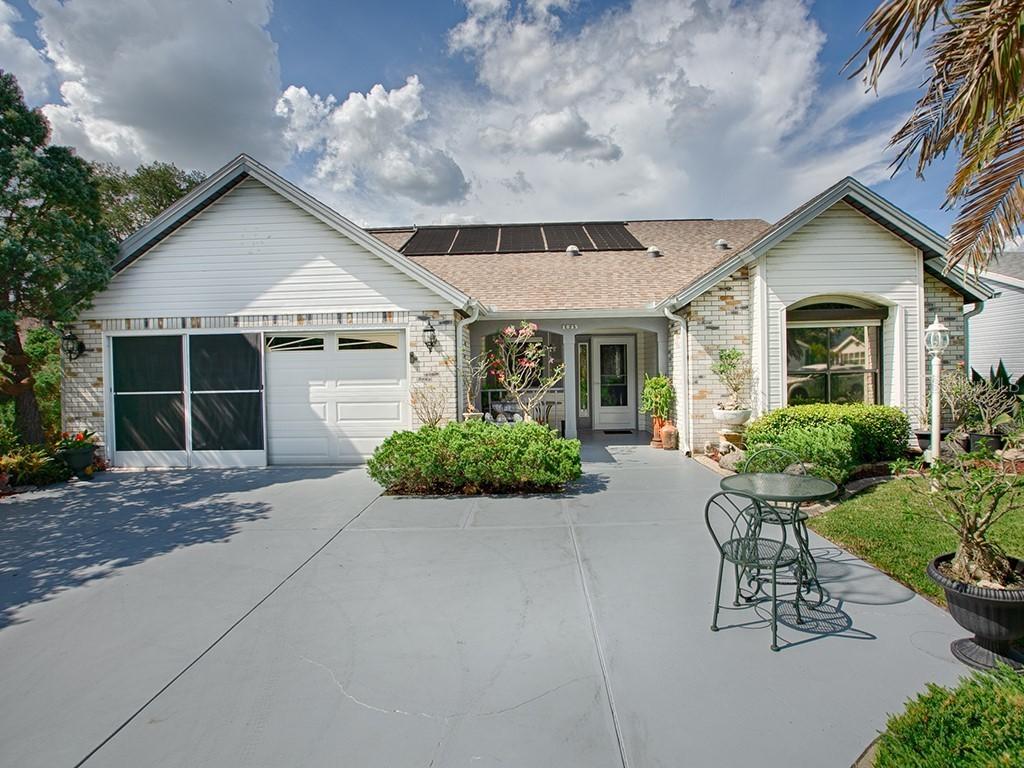 1015 Del Mar Dr., The Villages, FL 32159