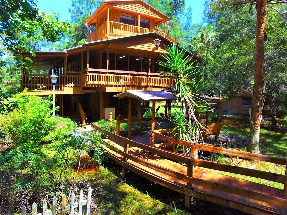 4751 Se 20 Avenue, Inglis, FL 34449