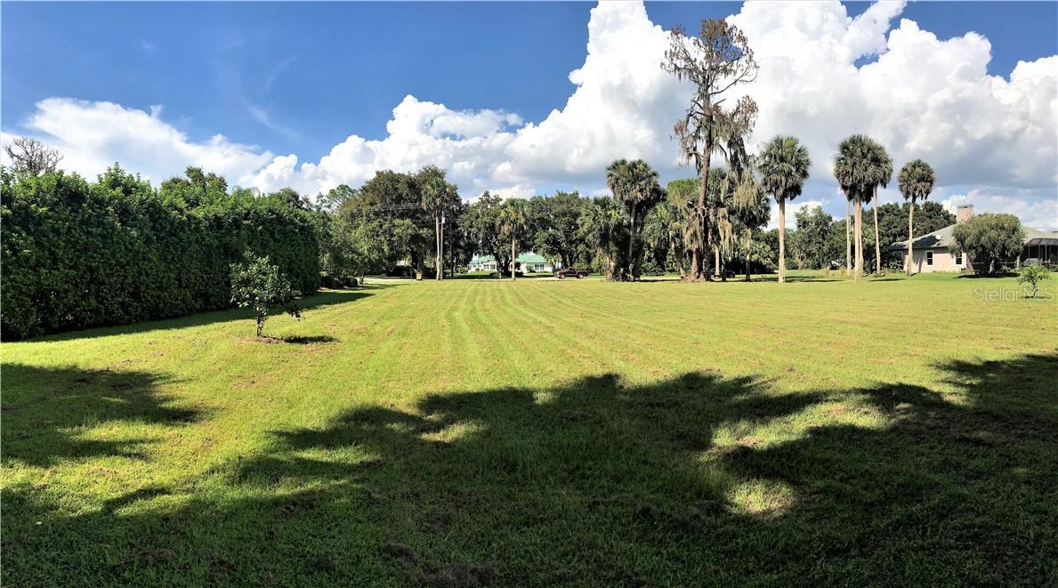 Lot 2 E Shirley Shores Rd., Tavares, FL 32778