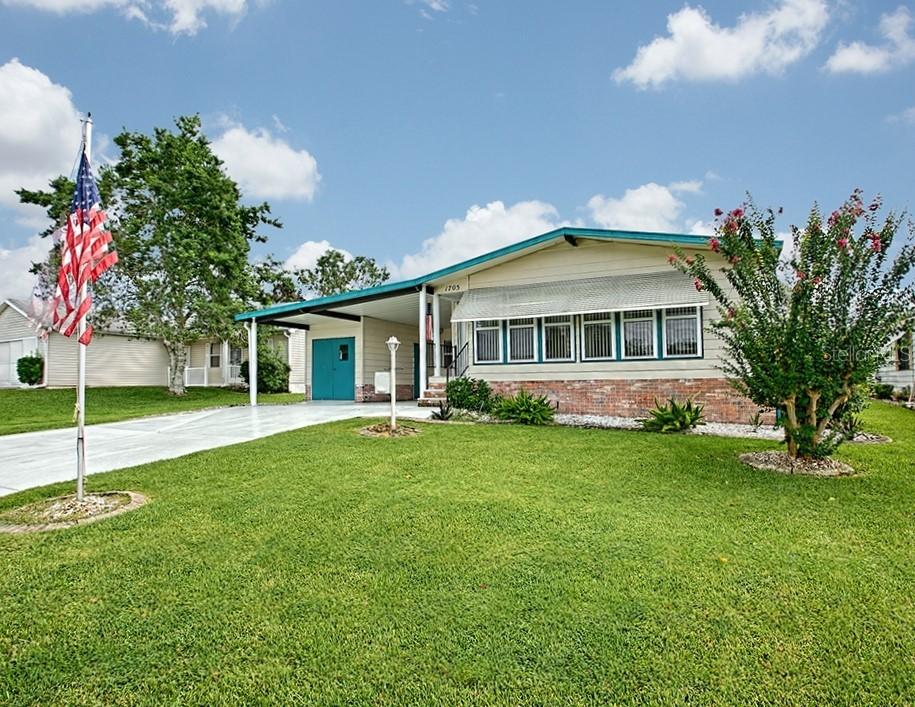 1705 Myrtle Beach Dr., The Villages, FL 32159