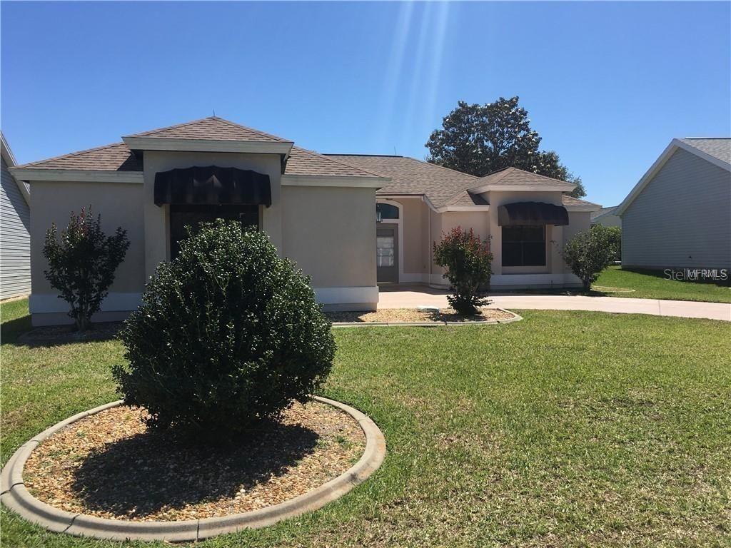 705 Perez Pl., The Villages, FL 32159