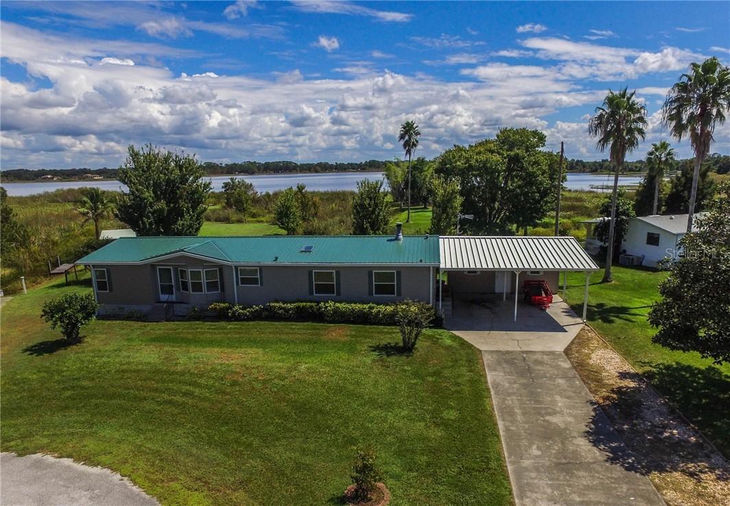 31636 Gladys Ln., Tavares, FL 32778