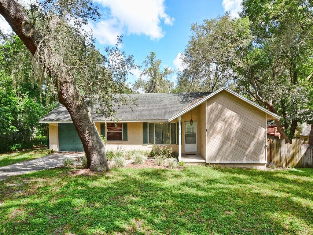 1541 Cobble Ln., Mount Dora, FL 32757