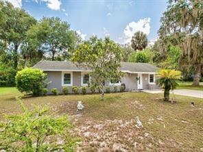 209 Palm Way, Tavares, FL 32778