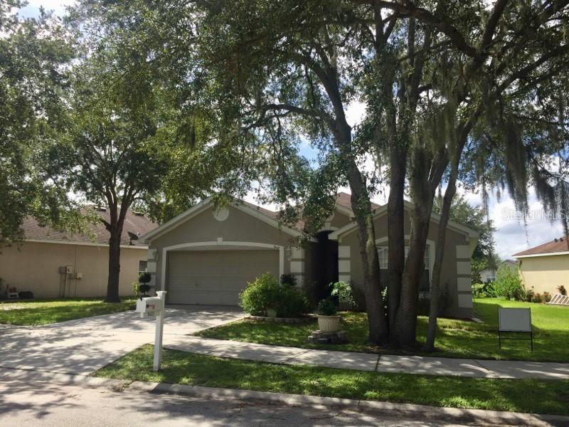 9421 Cypress Harbor Dr., Gibsonton, FL 33534