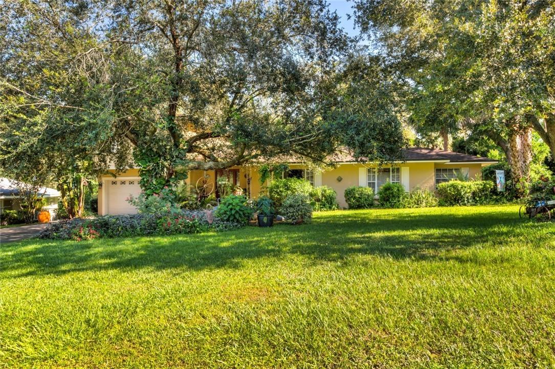 6915 Oswego Dr., Mount Dora, FL 32757