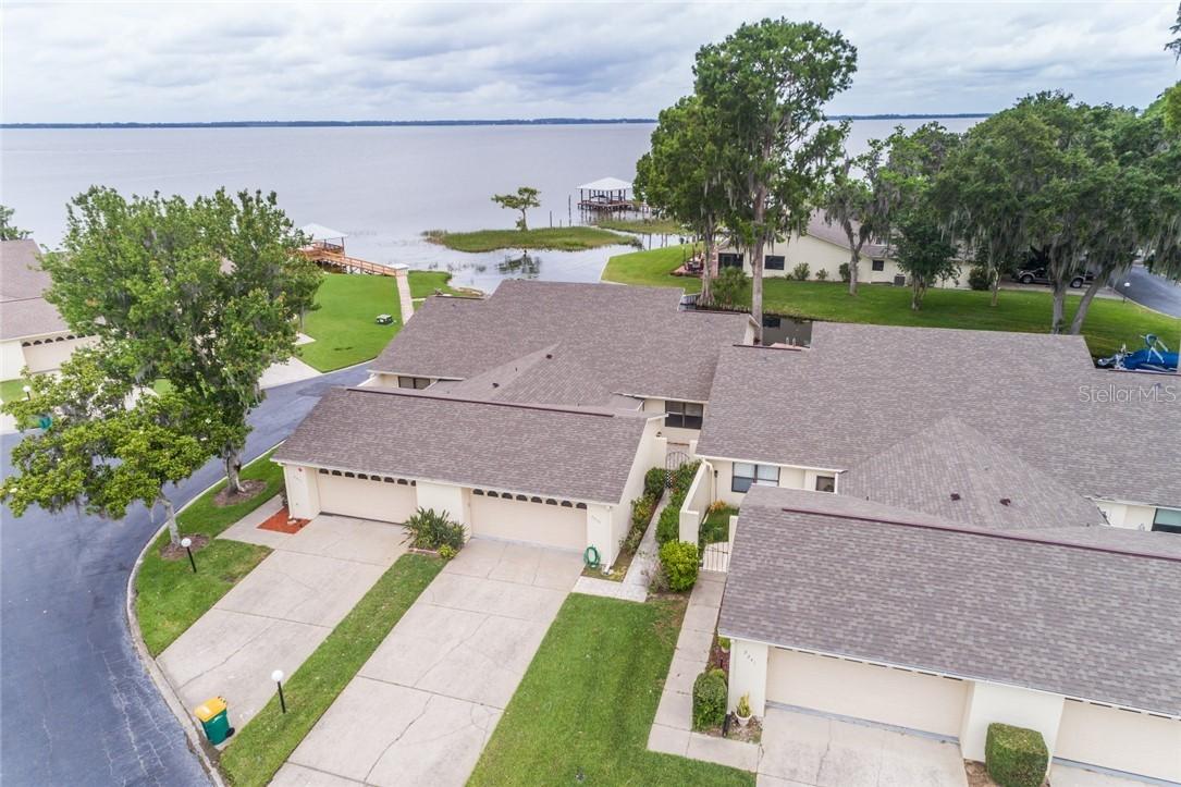 2237 Cypress Ct., Tavares, FL 32778