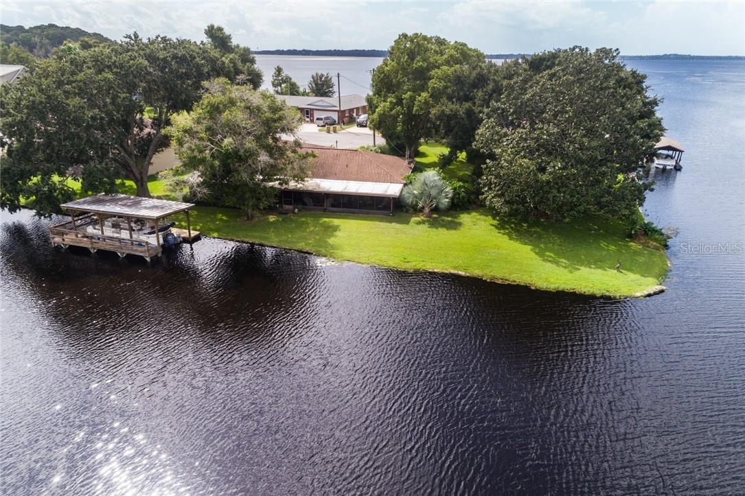 13031 Country Club Dr., Tavares, FL 32778