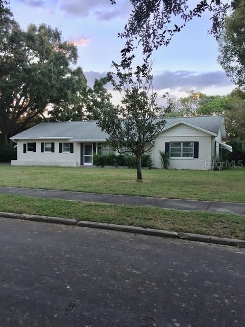 1522 Shore Acres Dr., Lakeland, FL 33801