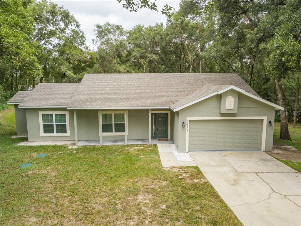 30603 Turnberry Ave., Sorrento, FL 32776