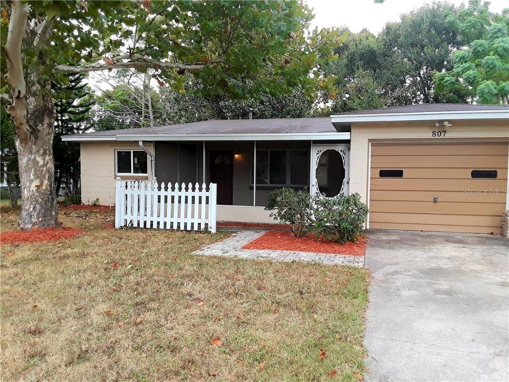807 Norman Dr., Mount Dora, FL 32757