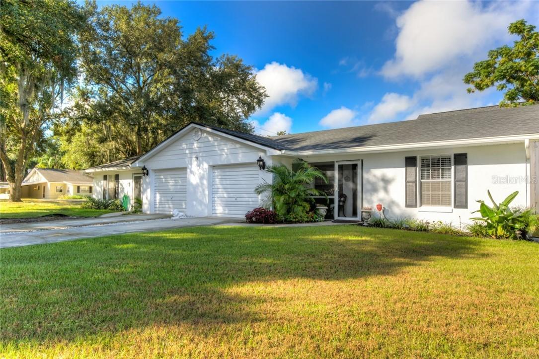 125 N Rhodes St., Mount Dora, FL 32757
