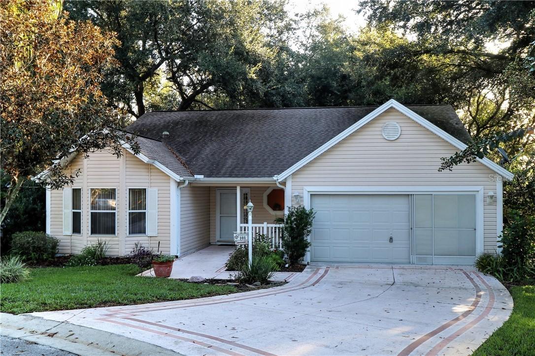 101 Costa Mesa Dr., The Villages, FL 32159