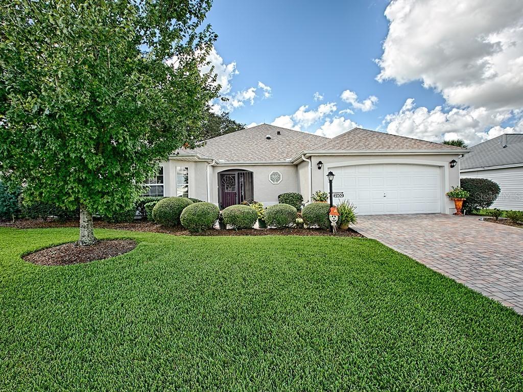 2102 Patino Ln., The Villages, FL 32159