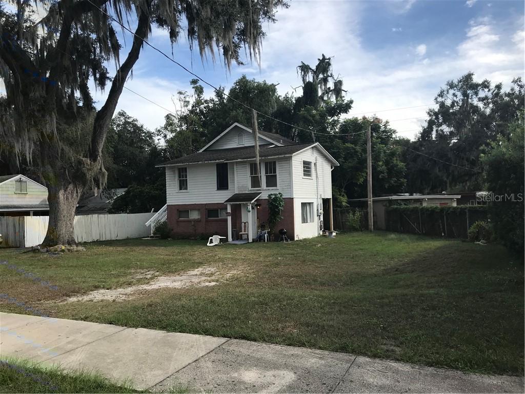 1107 Webster St., Leesburg, FL 34748