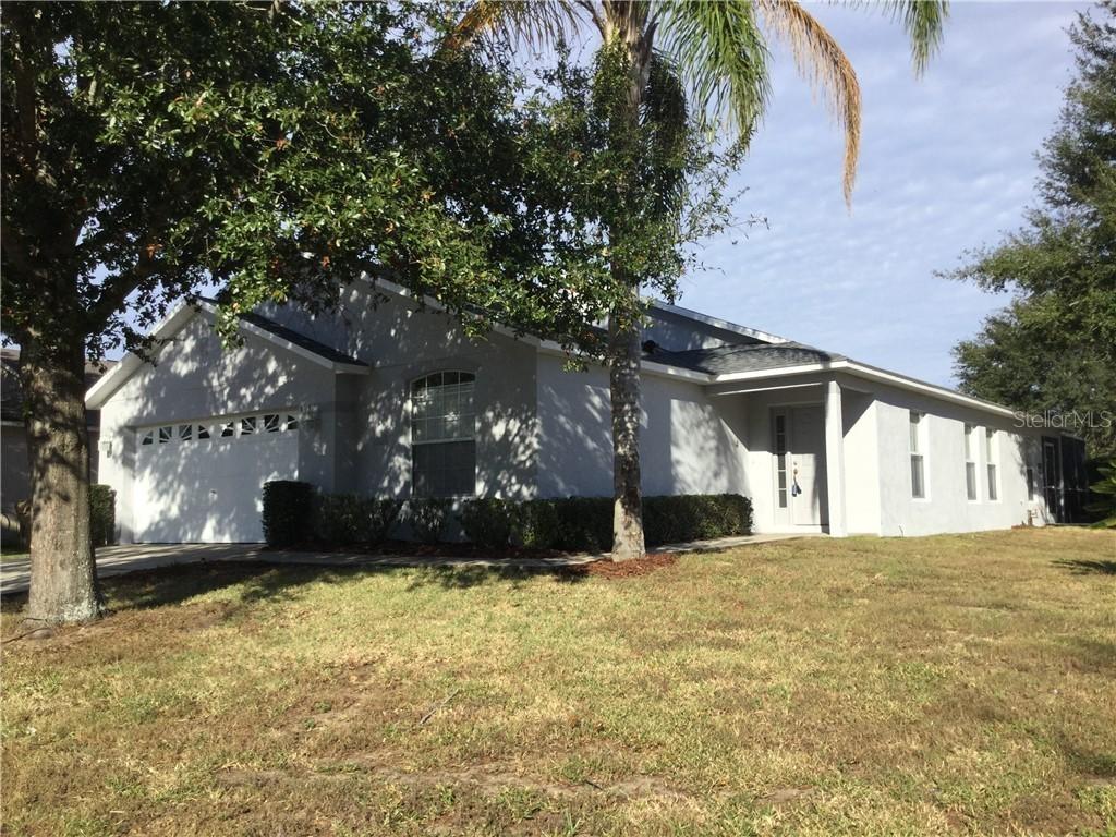 932 Clear Creek Cir, Clermont, FL 34714