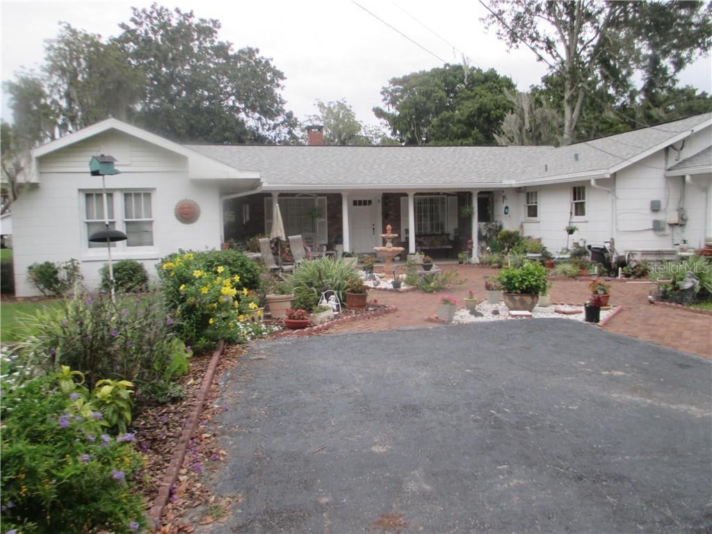 12137 Canal St., Tavares, FL 32778