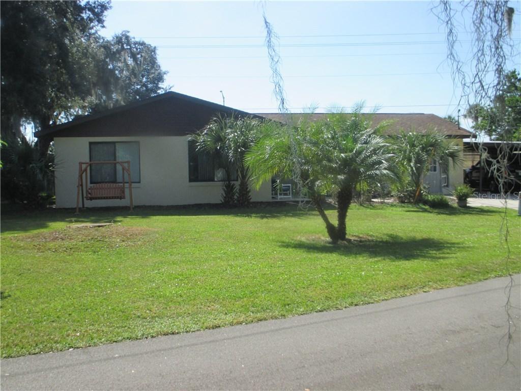 12105 Canal St., Tavares, FL 32778