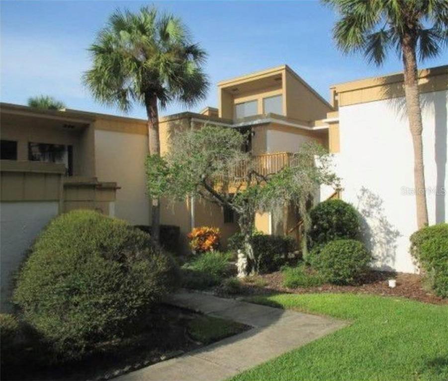 1051 S Highland St. #2C, Mount Dora, FL 32757