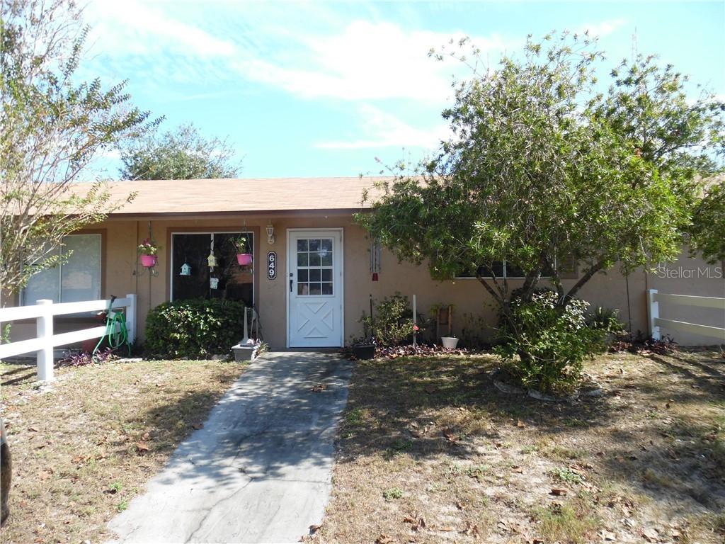 649 E Rosewood Ln., Tavares, FL 32778
