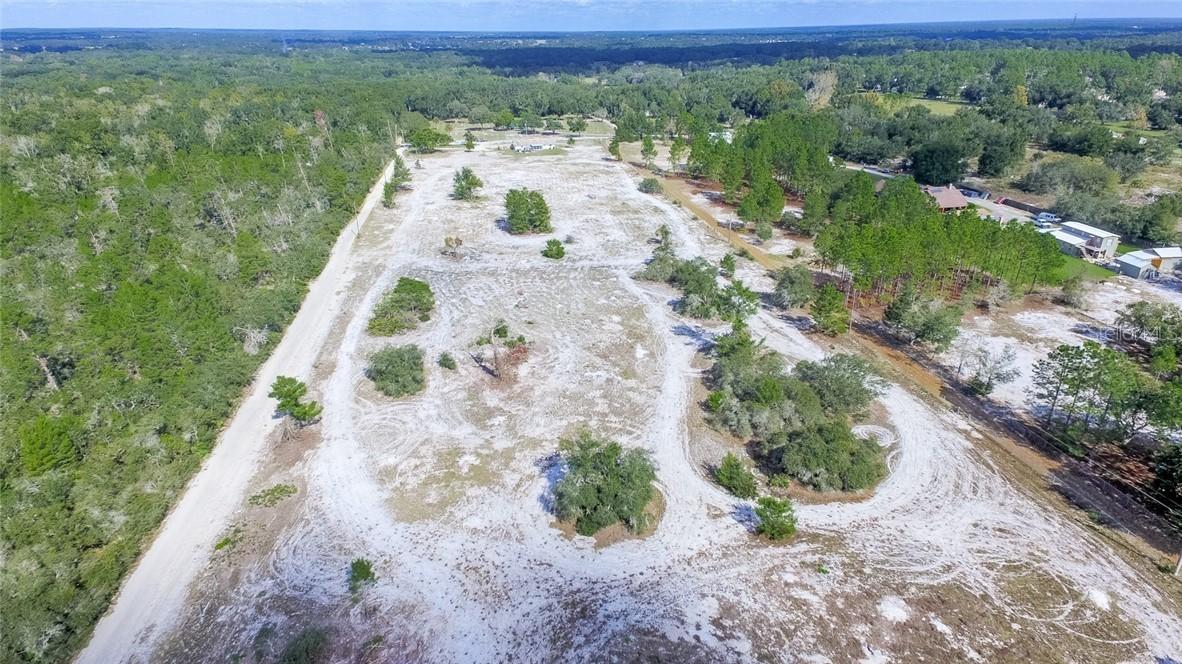 23244 Oak Ln., Sorrento, FL 32776