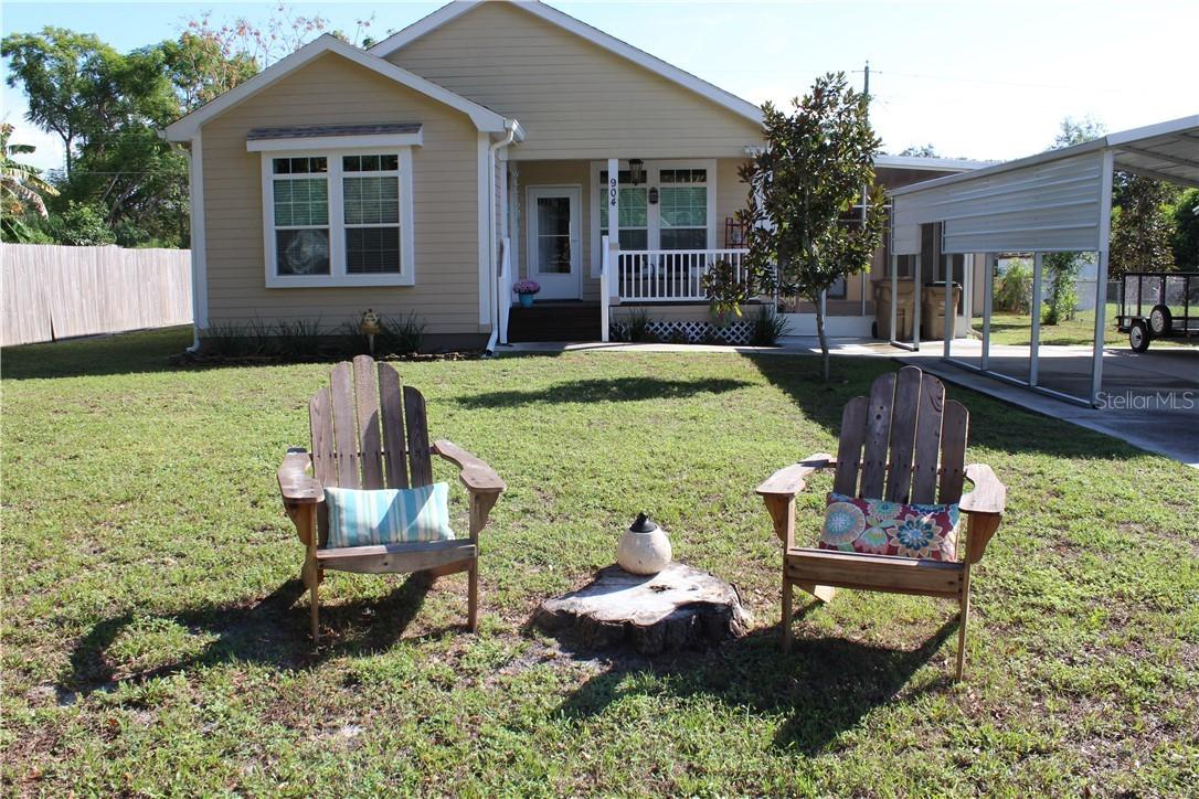 904 Marion Dr., Mount Dora, FL 32757
